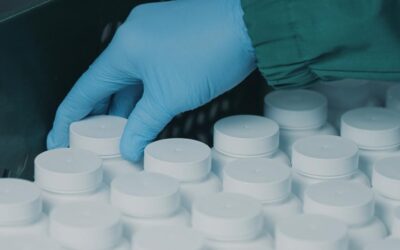Optimizing Pharmaceutical Distribution with Innovative Manufacturing Solutions